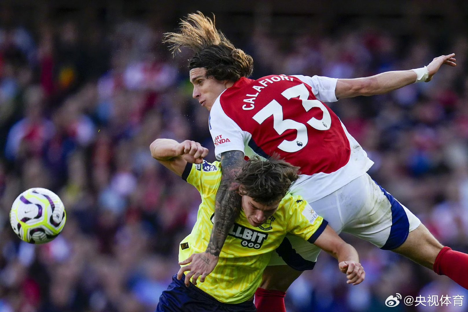 巴黎完胜阿森纳,皮克带队取胜 巴黎完胜阿森纳,皮克带队取胜